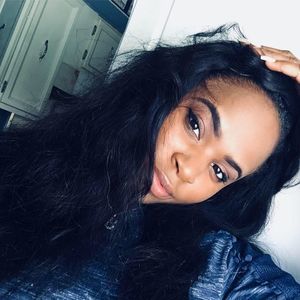 Meet your Posher, Brianna